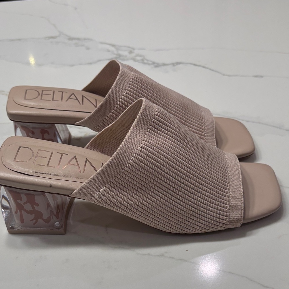 Delta light pink Ribbed Knit Mule Sandals with Clear Geometric Heel